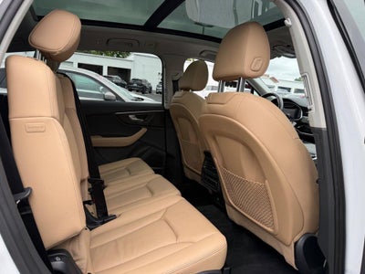 2025 Audi Q7 Premium Plus