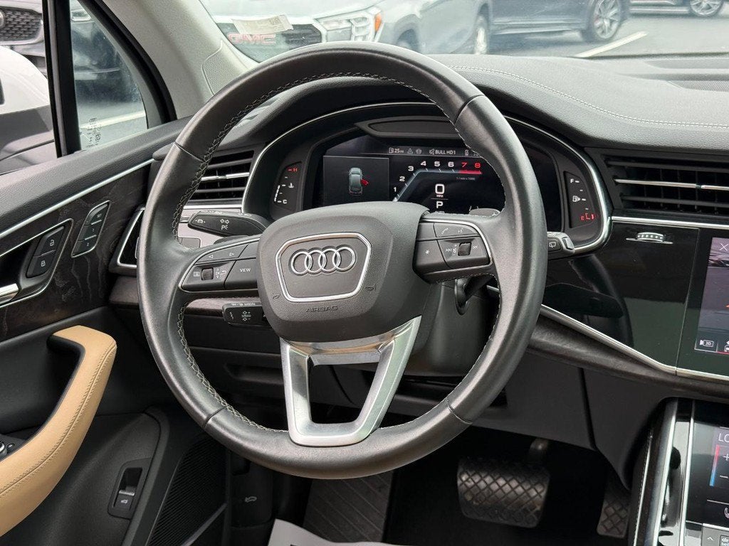 2025 Audi Q7 Premium Plus