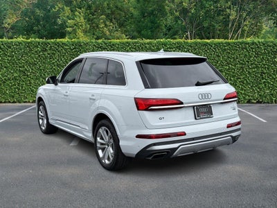 2025 Audi Q7 Premium Plus
