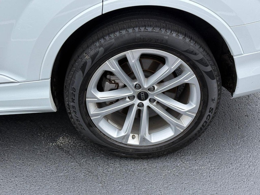2025 Audi Q7 Premium Plus