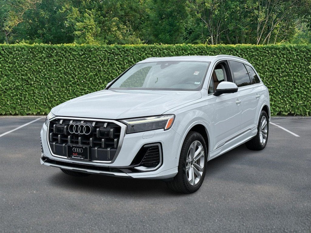 2025 Audi Q7 Premium Plus