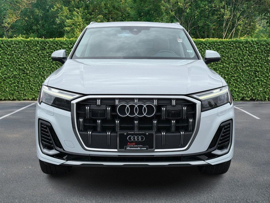 2025 Audi Q7 Premium Plus