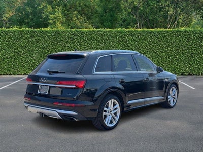 2025 Audi Q7 Premium Plus