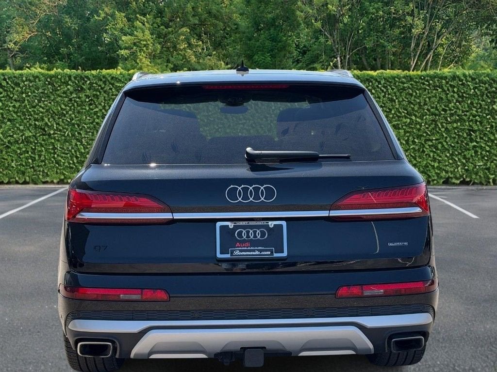 2025 Audi Q7 Premium Plus