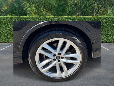 2025 Audi Q7 Premium Plus