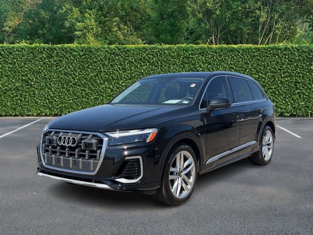 2025 Audi Q7 Premium Plus