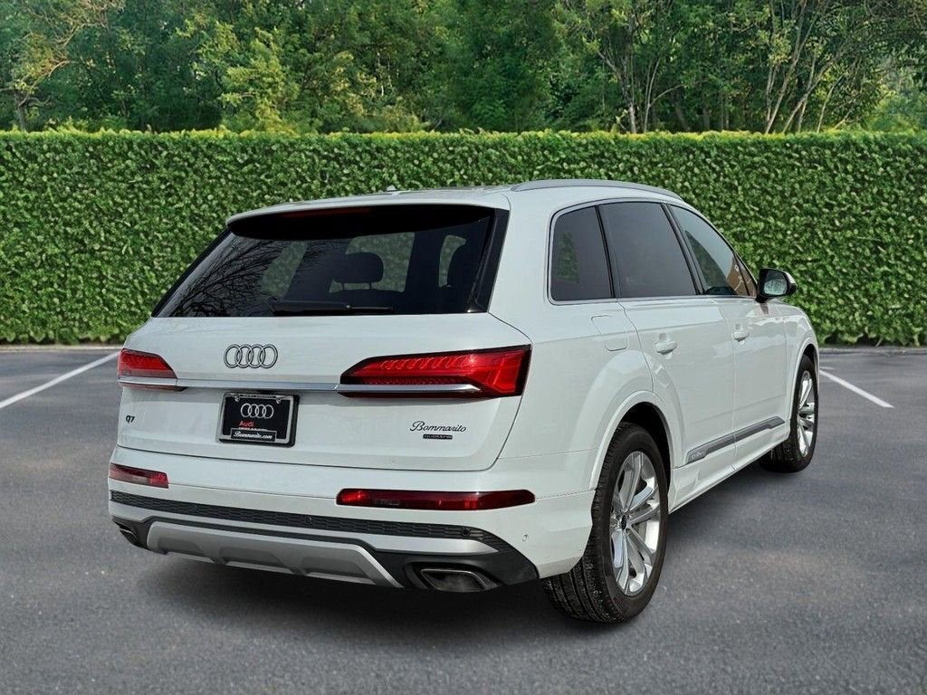 2025 Audi Q7 Premium Plus