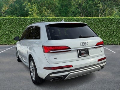 2025 Audi Q7 Premium Plus