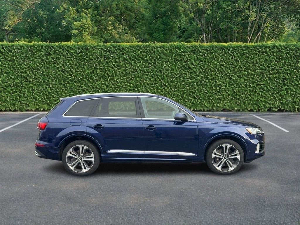 2021 Audi Q7 Premium Plus