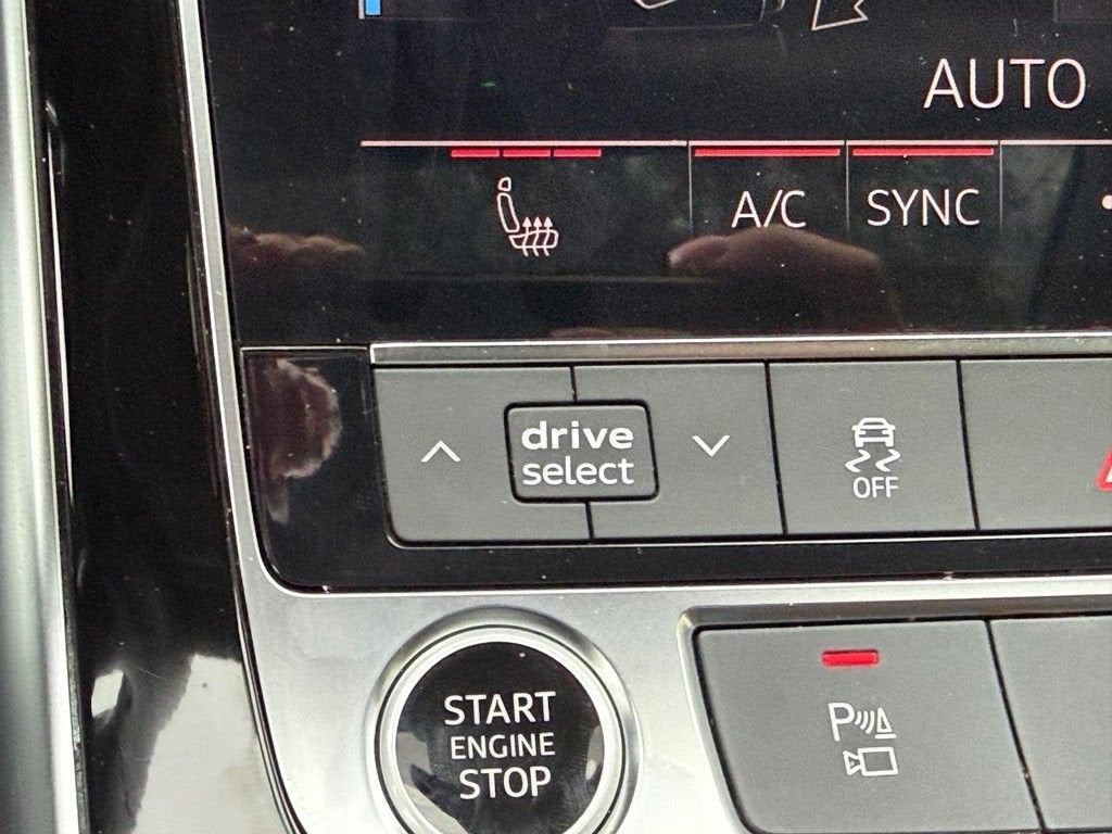 2023 Audi Q7 Premium Plus