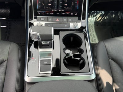 2023 Audi Q7 Premium Plus