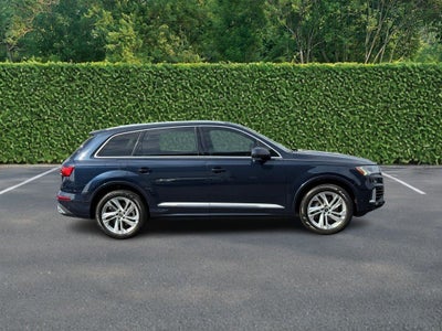 2023 Audi Q7 Premium Plus