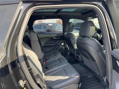 2025 Audi Q7 Prestige