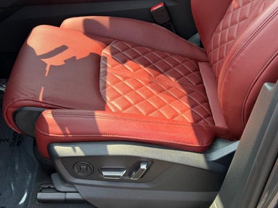 2023 Audi SQ7 Prestige