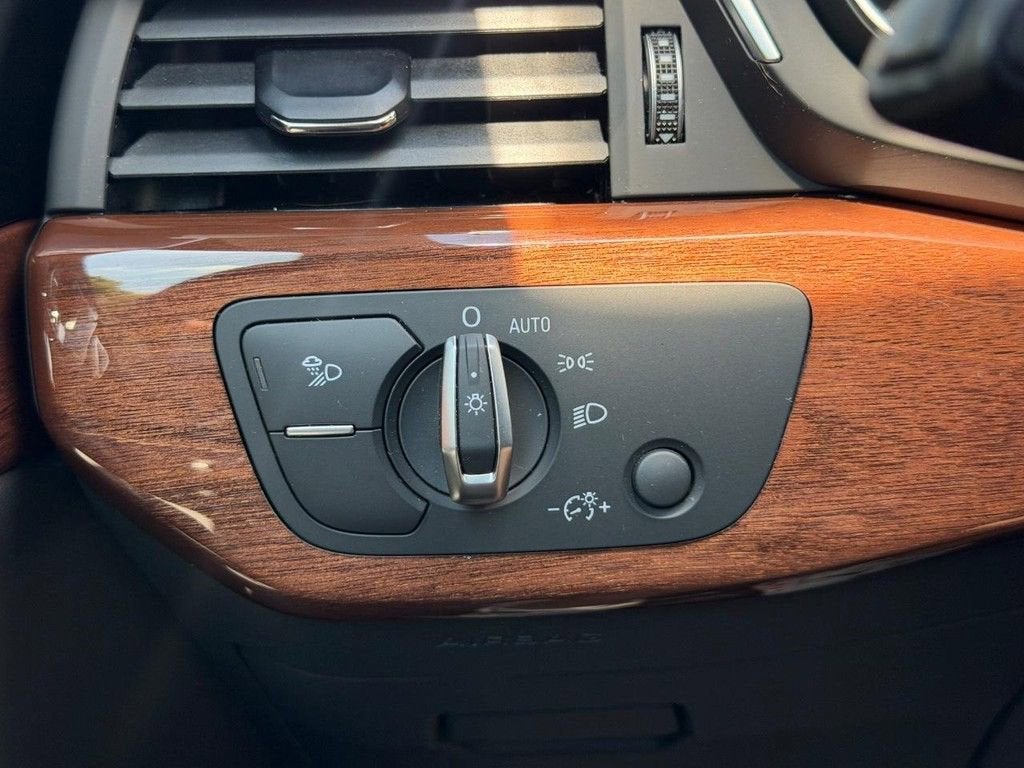 2023 Audi A4 Sedan Premium