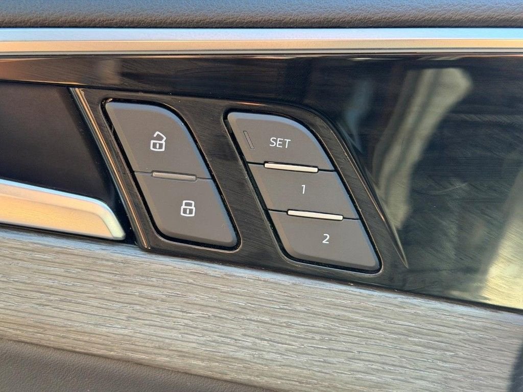 2023 Audi A4 Sedan S line Premium