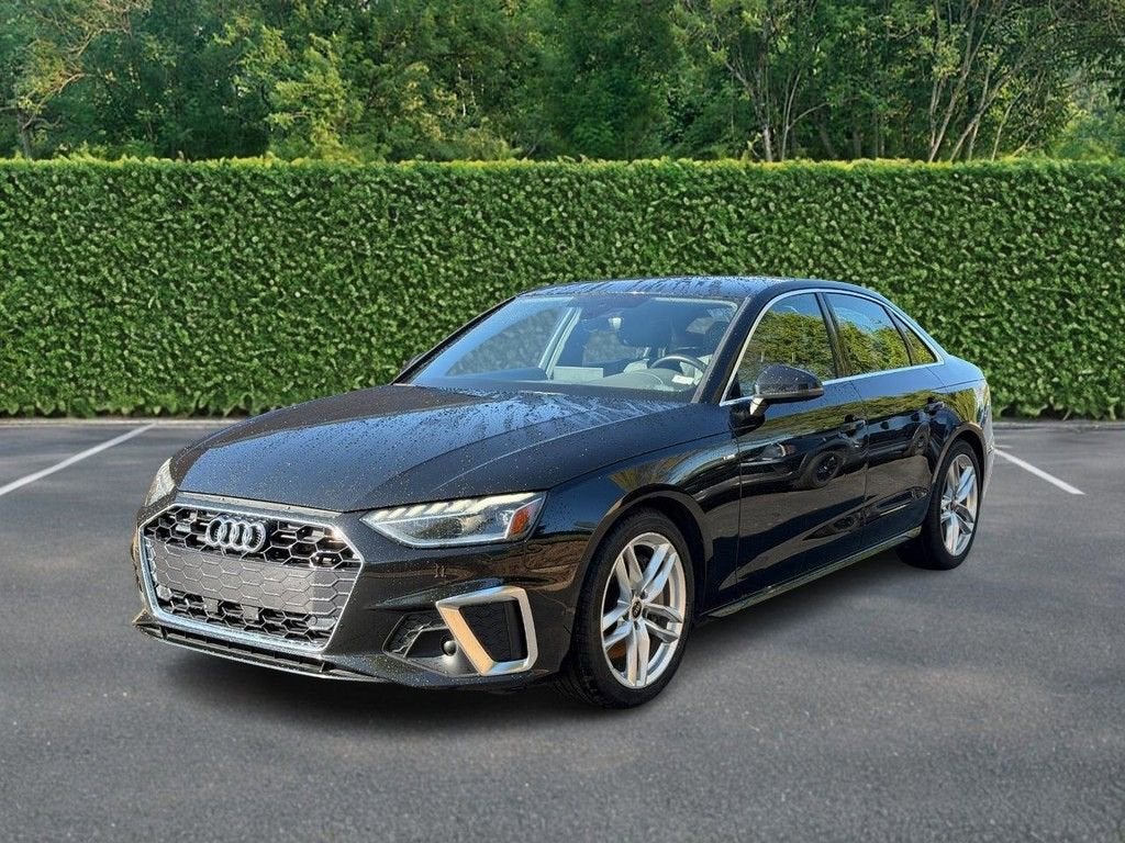 2023 Audi A4 Sedan S line Premium