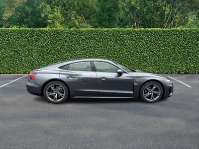 2023 Audi e-tron GT Prestige