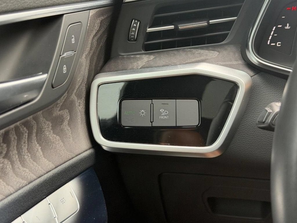 2024 Audi A6 Sedan Premium Plus