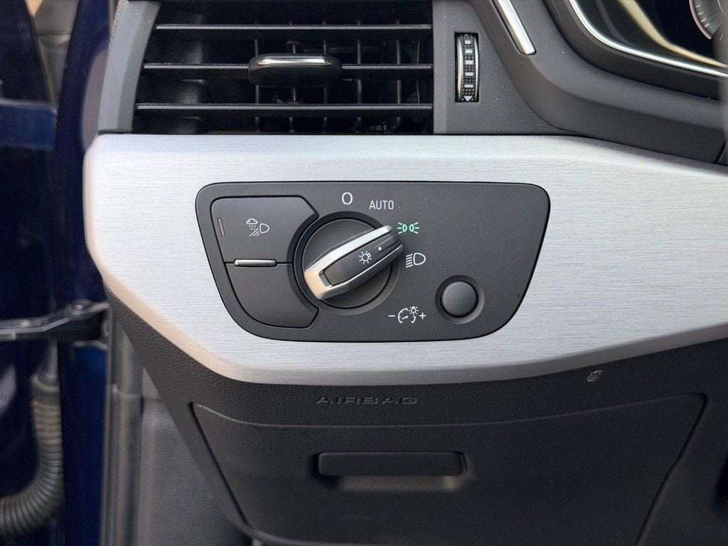 2021 Audi A4 Sedan S line Premium Plus