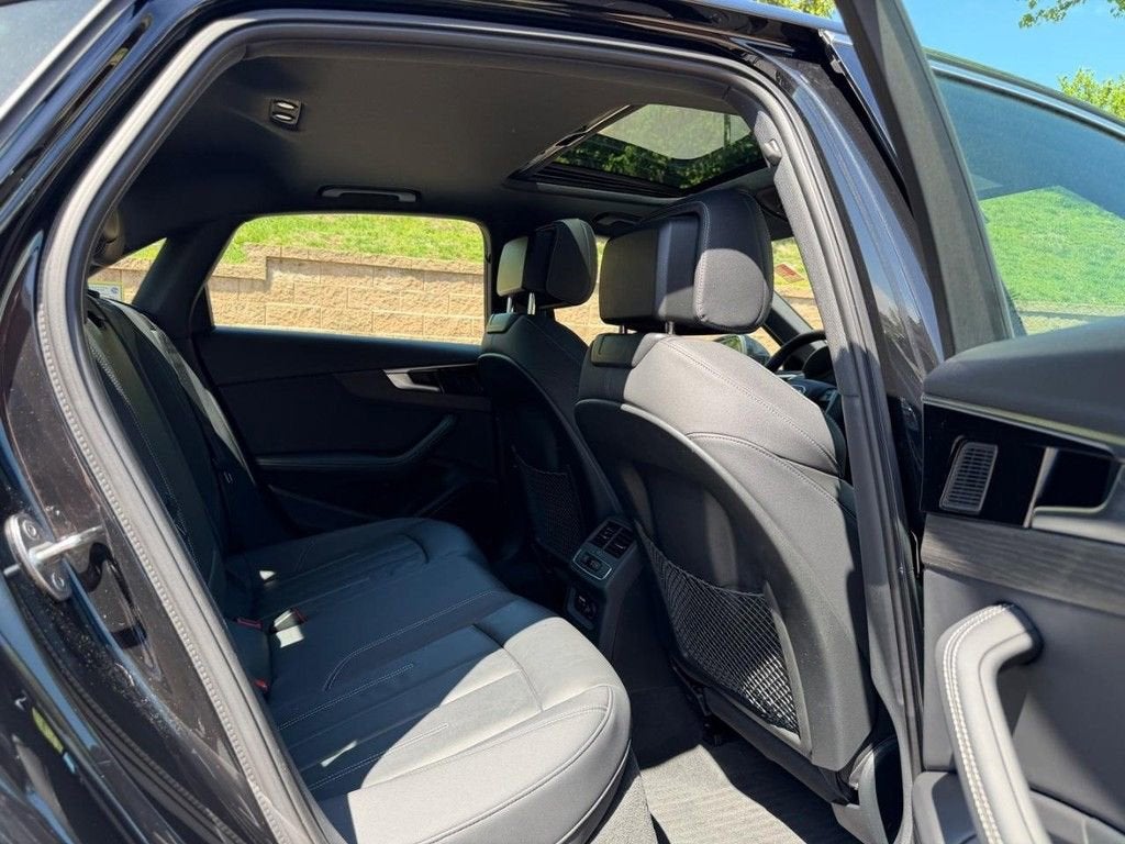 2023 Audi A4 Sedan S line Premium Plus