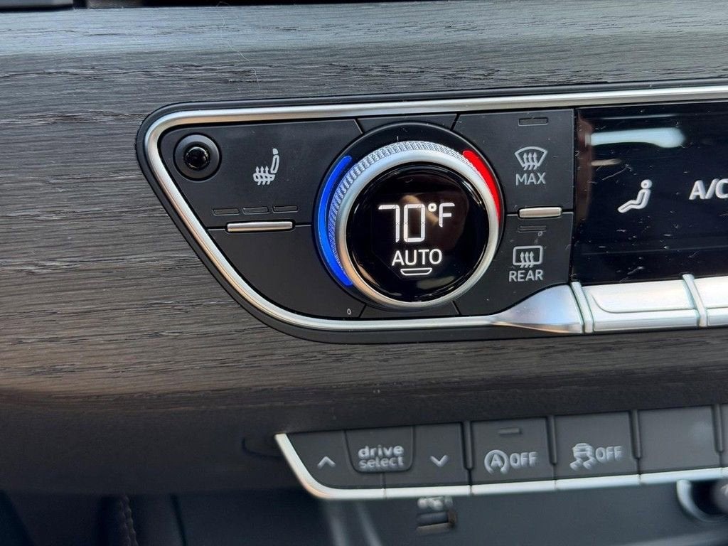 2023 Audi A4 Sedan S line Premium Plus