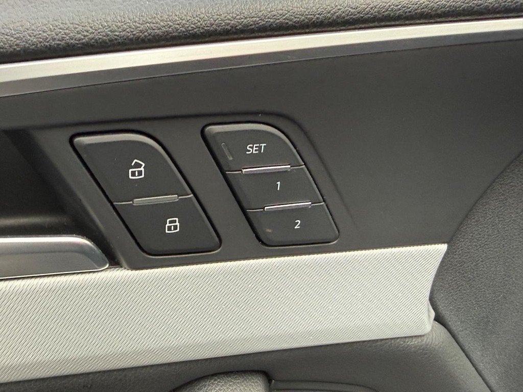 2017 Audi A4 Premium Plus