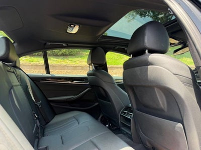 2018 BMW 5 Series 530e xDrive iPerformance