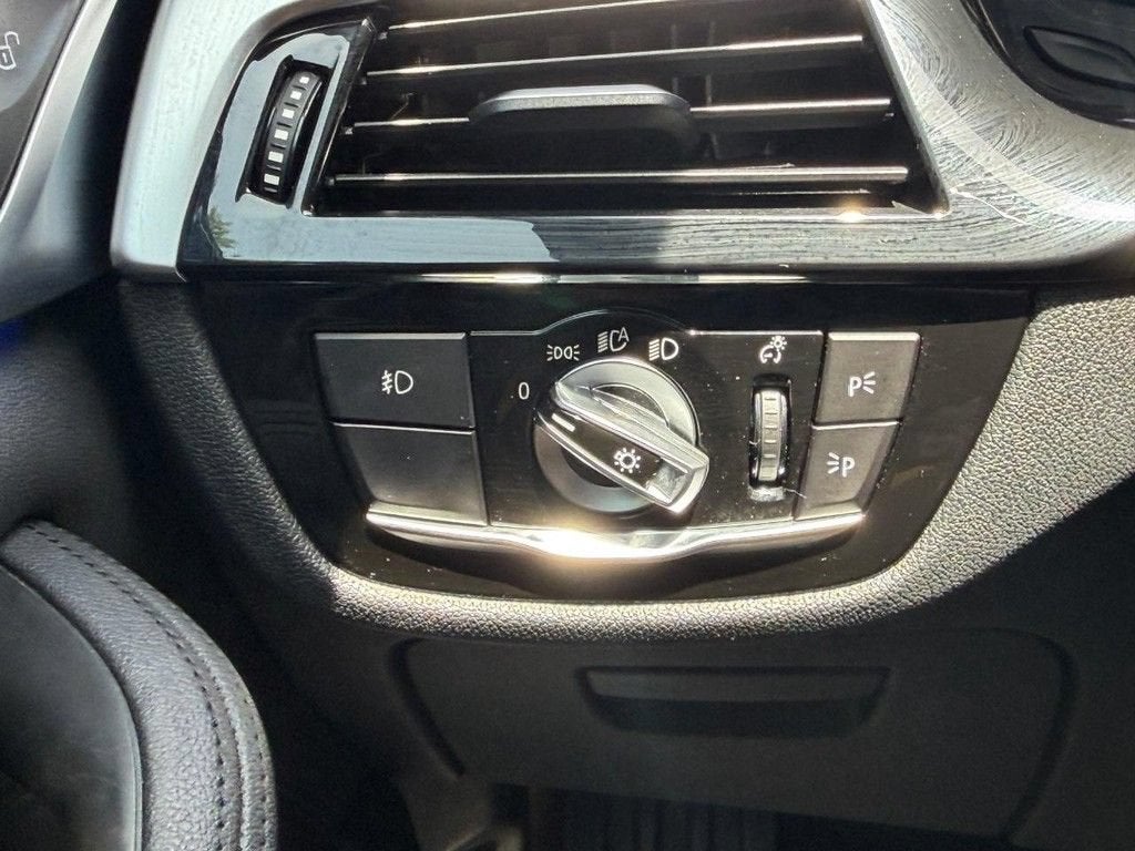 2018 BMW 5 Series 530e xDrive iPerformance
