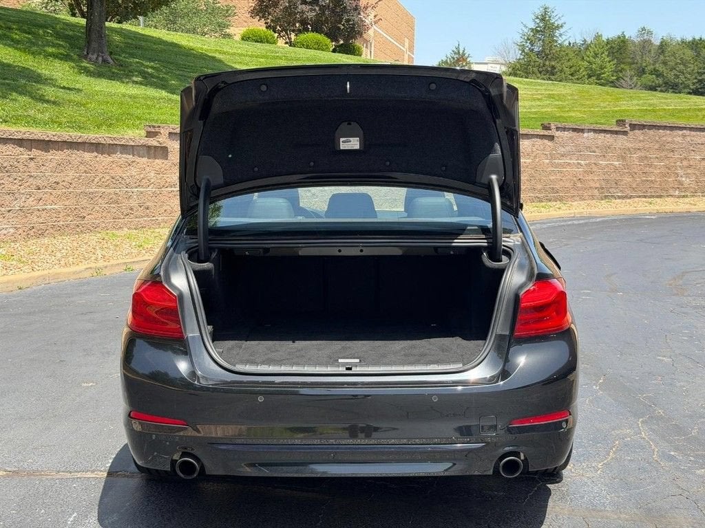 2018 BMW 5 Series 530e xDrive iPerformance