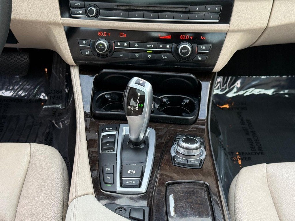 2012 BMW 5 Series 528i xDrive