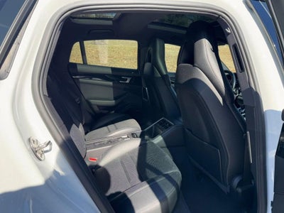 2019 Porsche Panamera 4