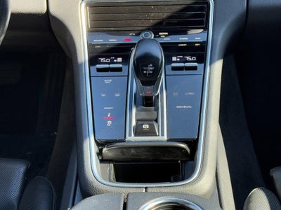 2019 Porsche Panamera 4