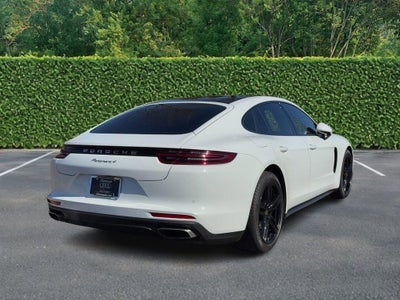 2019 Porsche Panamera 4