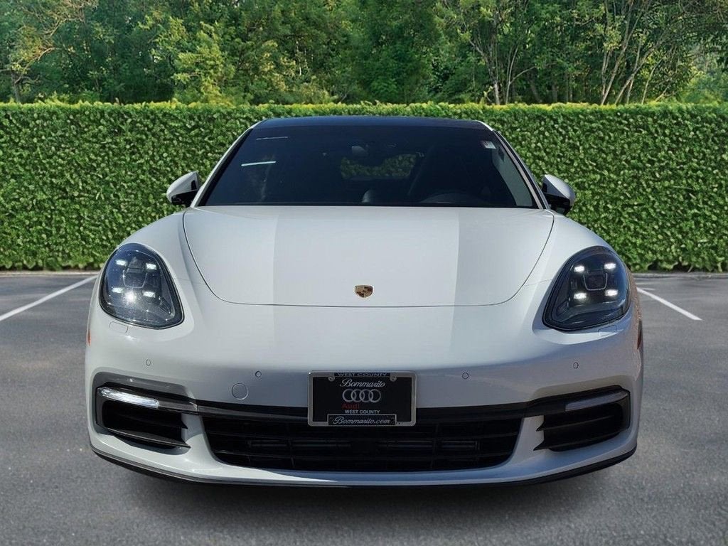 2019 Porsche Panamera 4