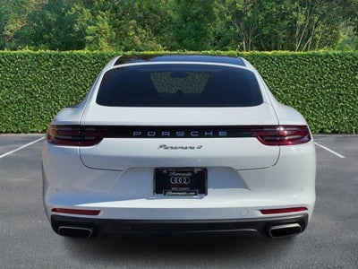 2019 Porsche Panamera 4