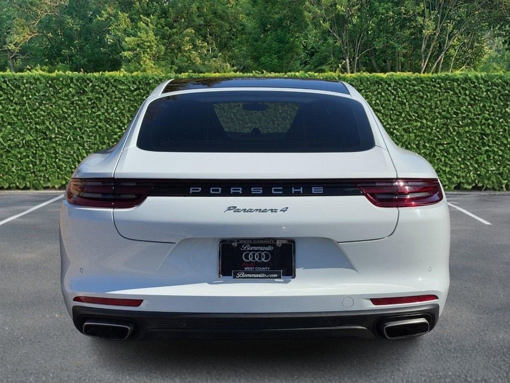 2019 Porsche Panamera 4