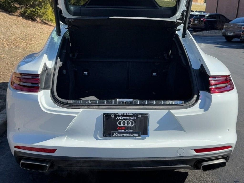 2019 Porsche Panamera 4