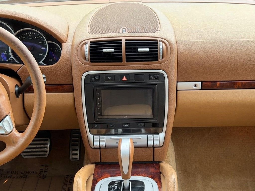 2004 Porsche Cayenne S