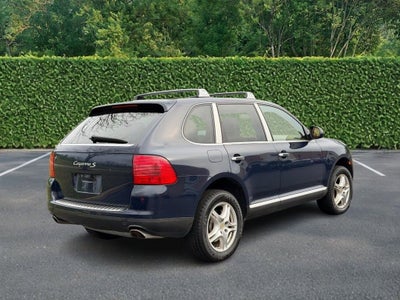 2004 Porsche Cayenne S