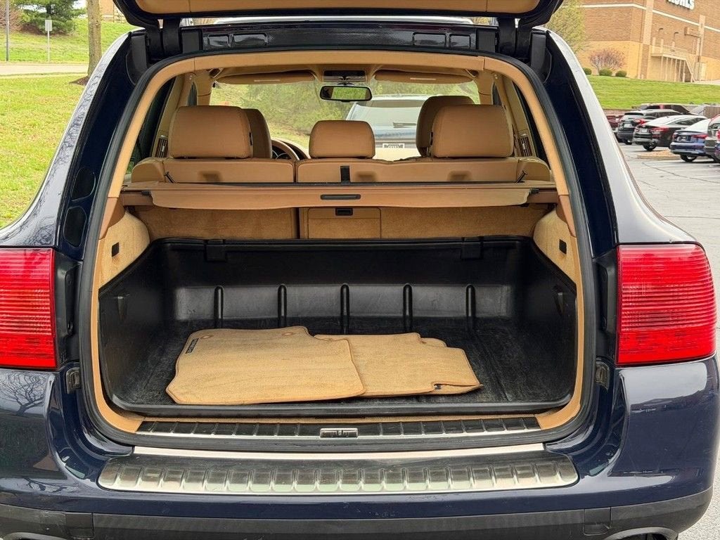 2004 Porsche Cayenne S