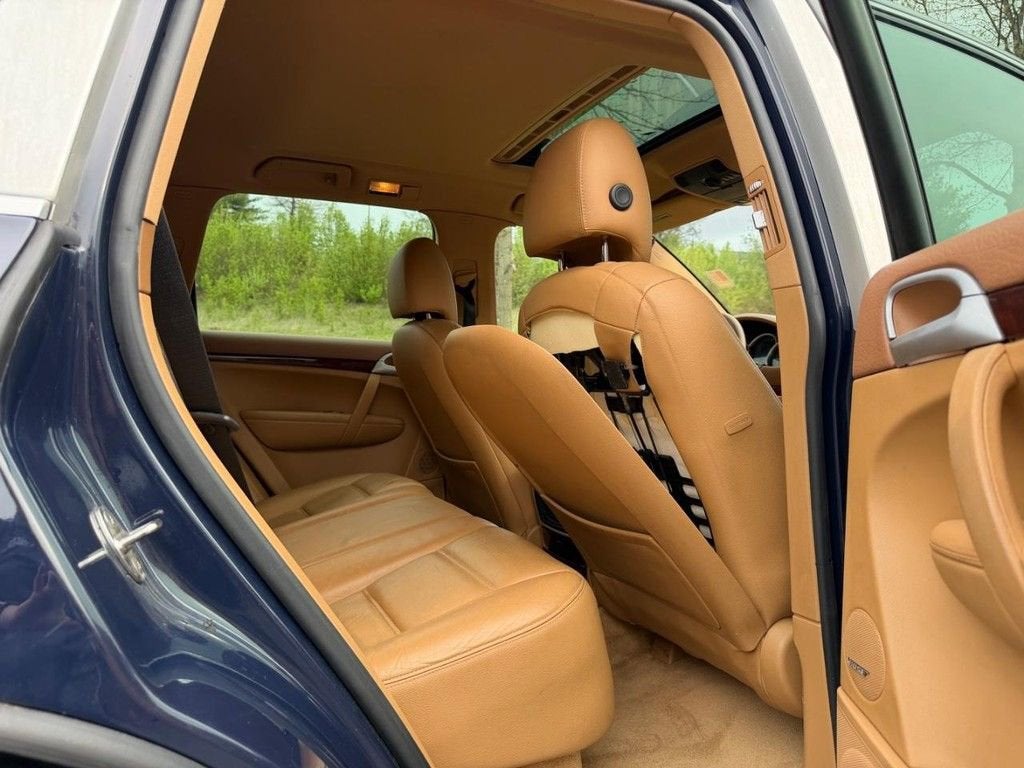 2004 Porsche Cayenne S
