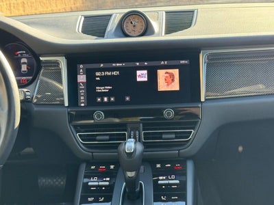2023 Porsche Macan S