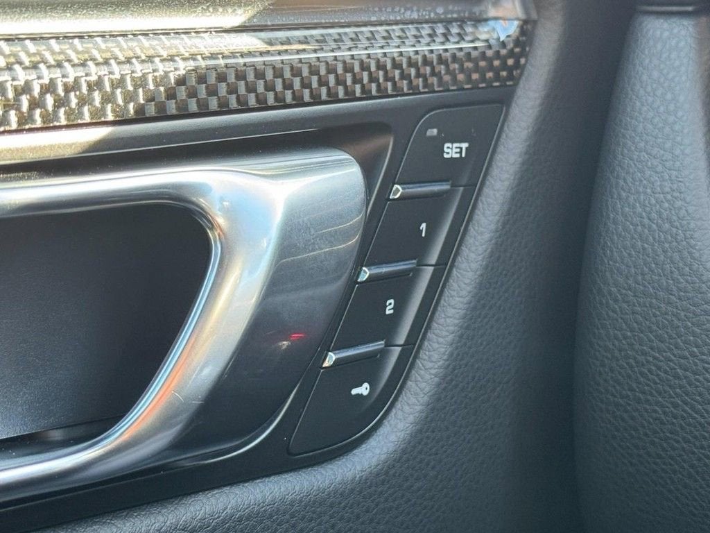 2023 Porsche Macan S