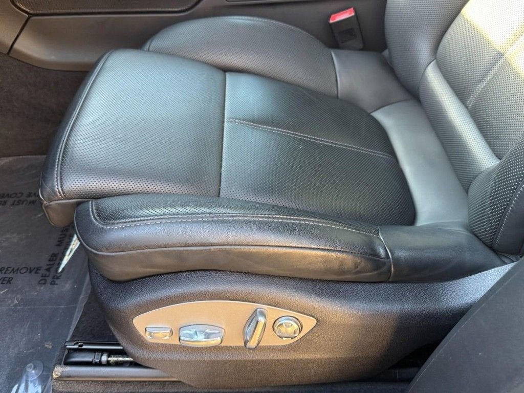 2023 Porsche Macan S