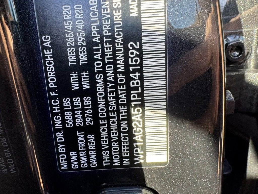 2023 Porsche Macan S