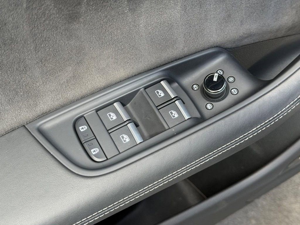 2023 Audi RS Q8 4DR QTRO 4.0 TFSI