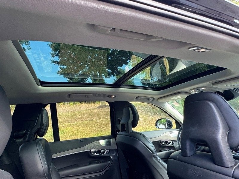 2022 Volvo XC90 Inscription