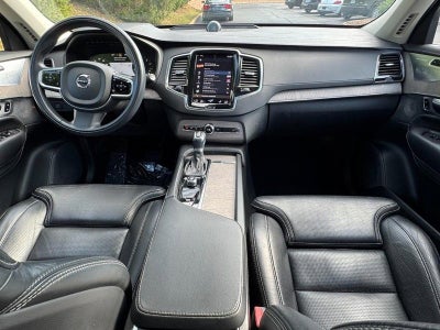 2022 Volvo XC90 Inscription