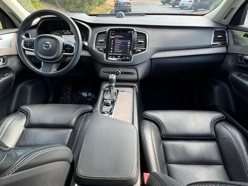 2022 Volvo XC90 Inscription